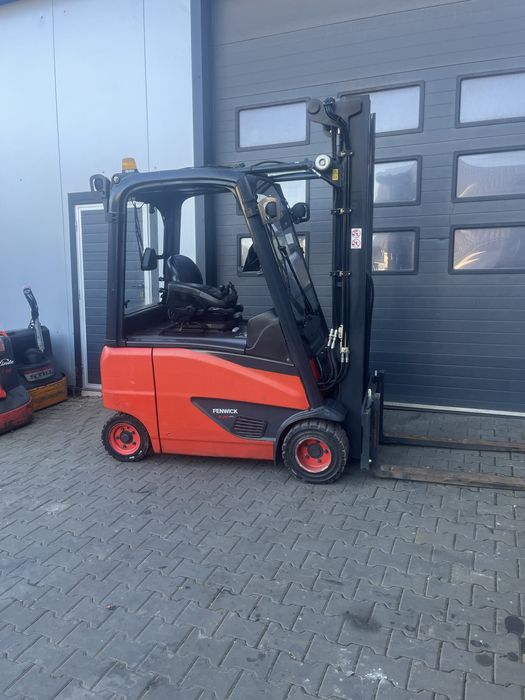 Wózek elektrycny Linde E20 550cm triplex 4 sekcia pół kabina