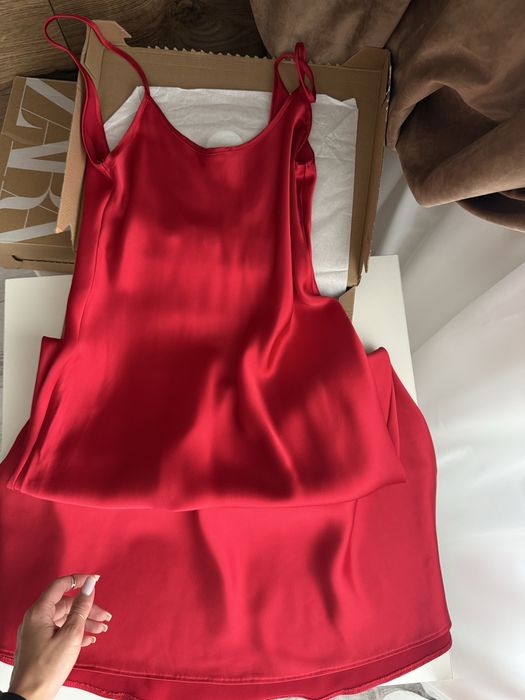 Сукня плаття атласне хс zara