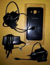 Pack 3 carregadores: 2 Nokia/1 Samsung+capa + memory card 4GB Sony