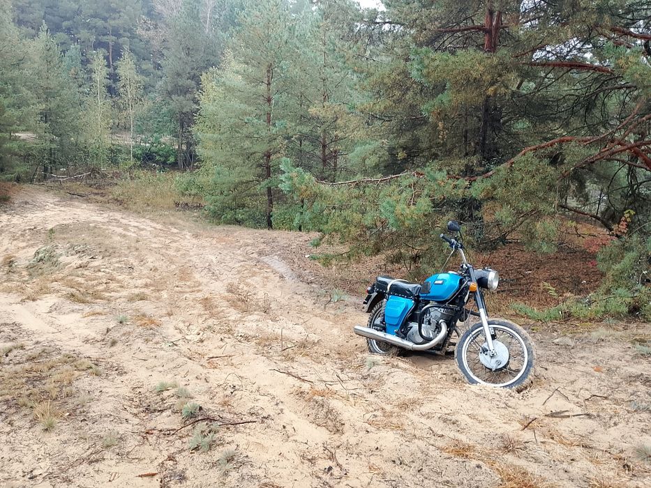 Продам Иж планету 3