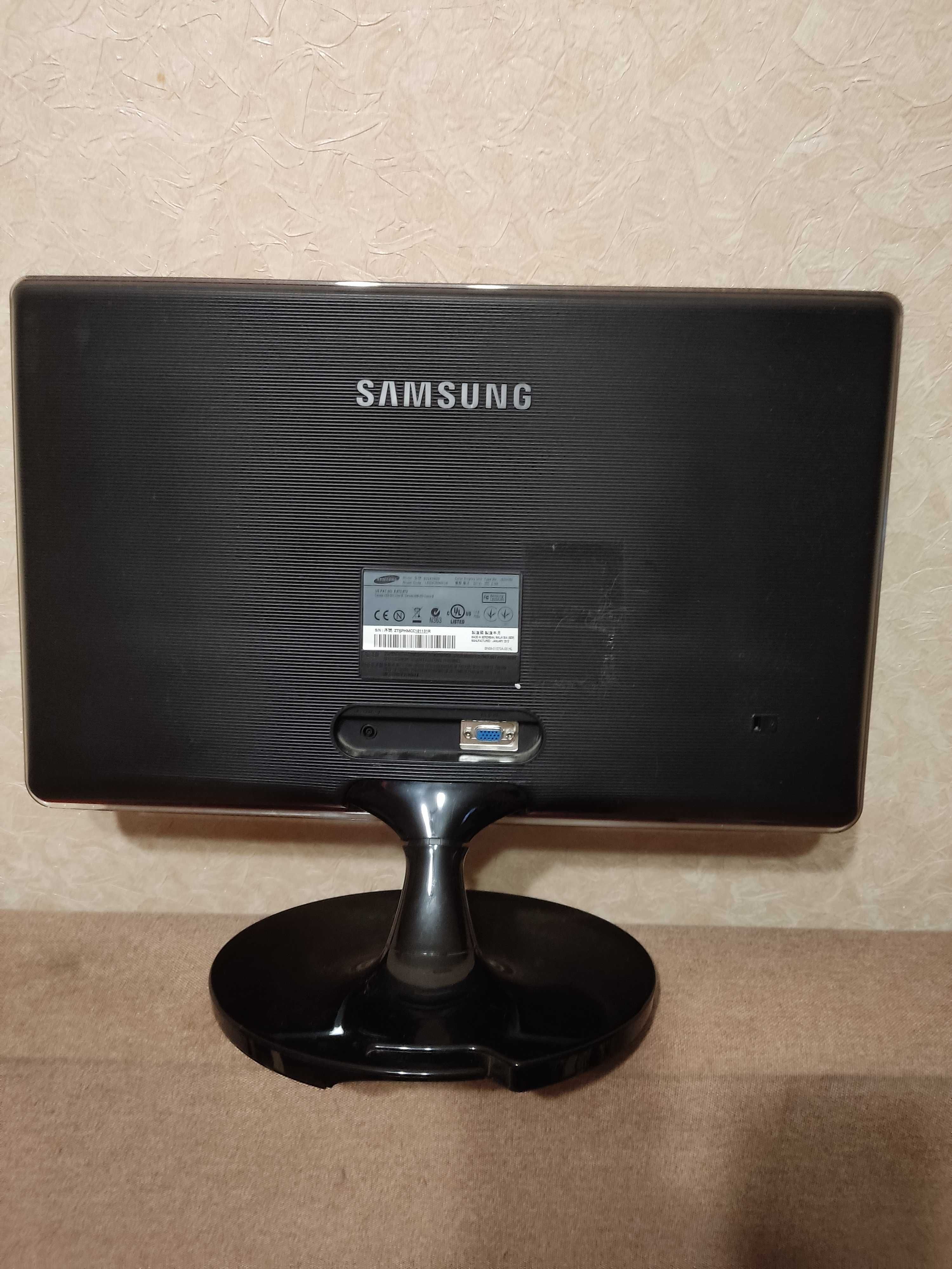 Монитор Samsung LS22A350
