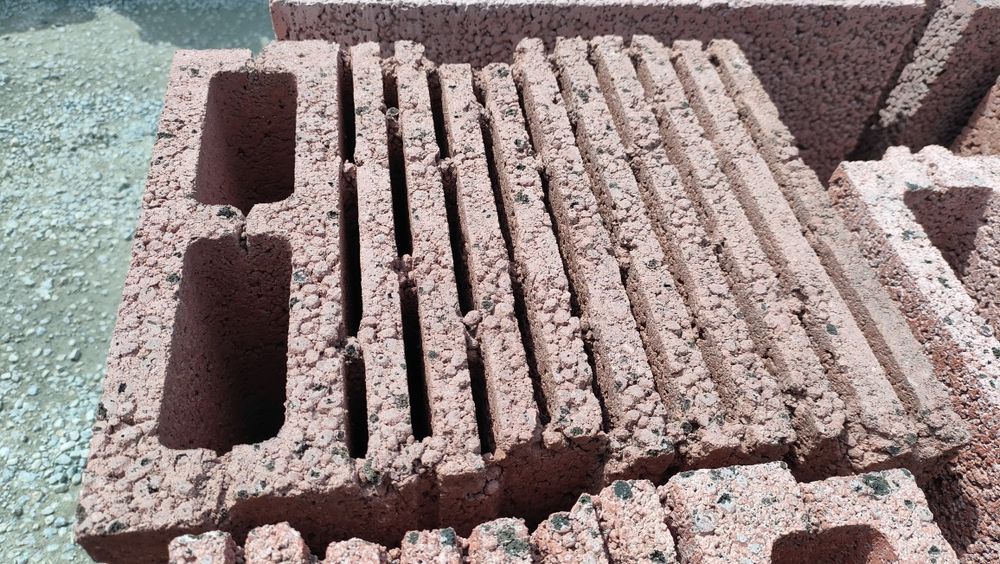 Pustaki keramzytowe keramzyt eko budownictwo ściany mury pustaki na