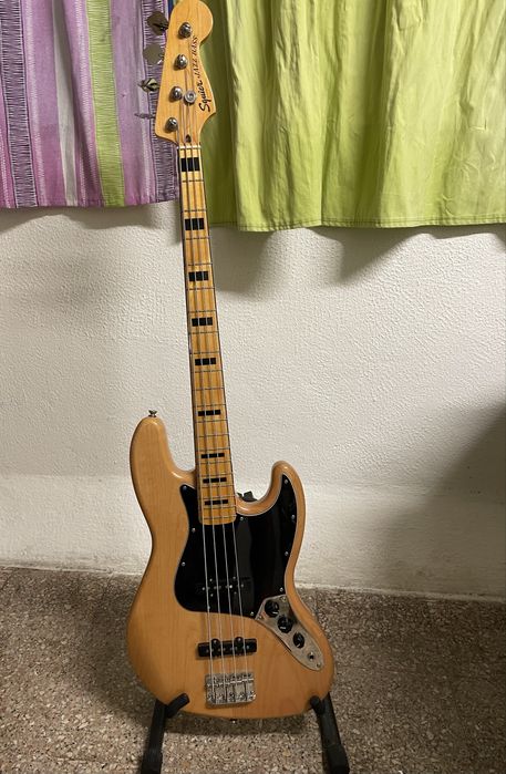 Baixo Squier Classic Vibe 70