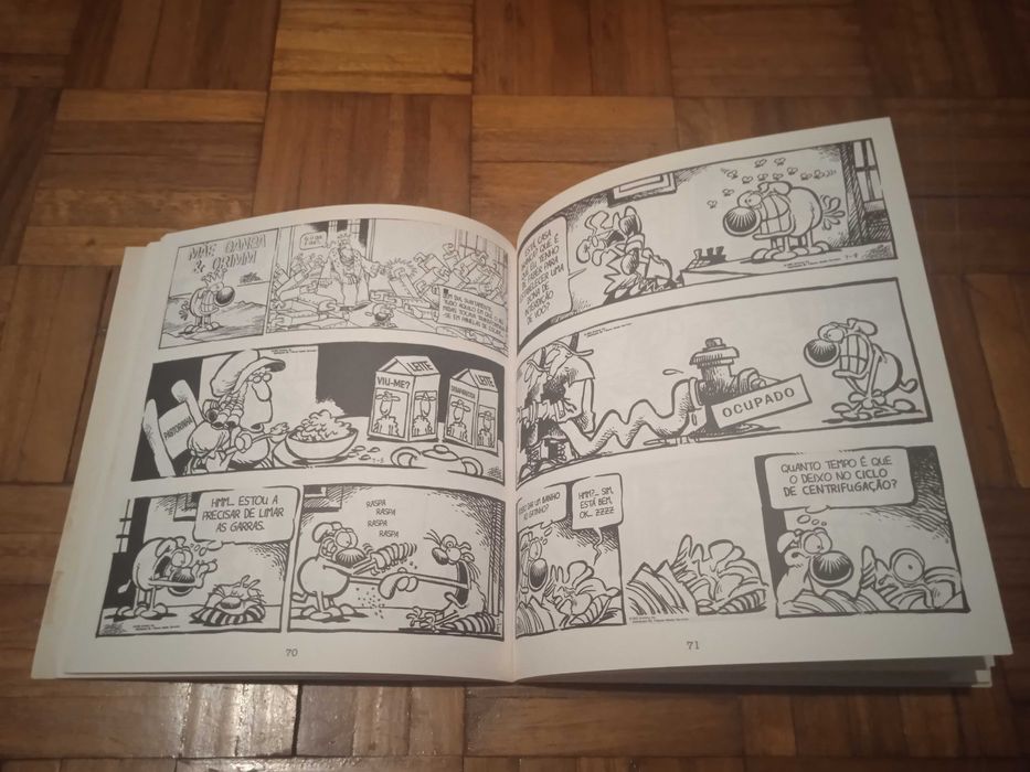 Grimmy, o Cão Fedorento - Mike Peters