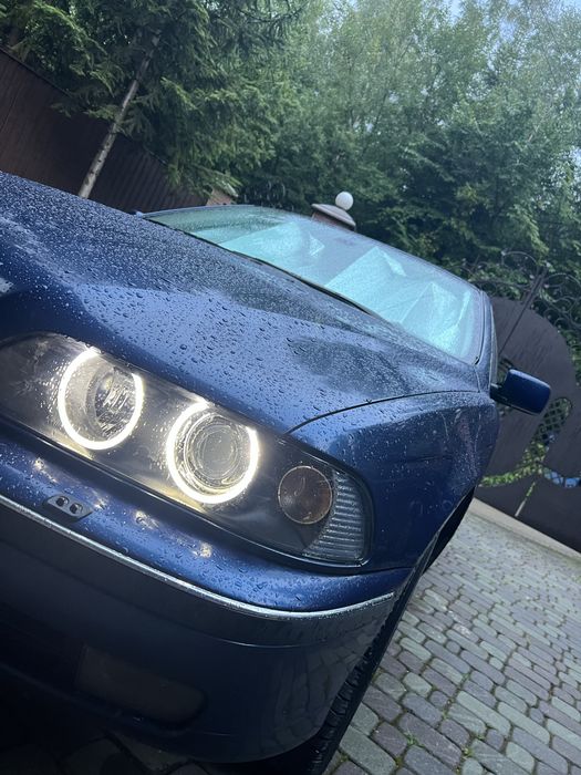 BMW e39 2.5 tds        .