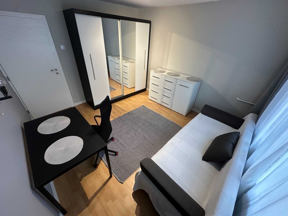 Piękne mieszkanie 4 pokoje Borek Fałecki /4 bed rooms apartment to let