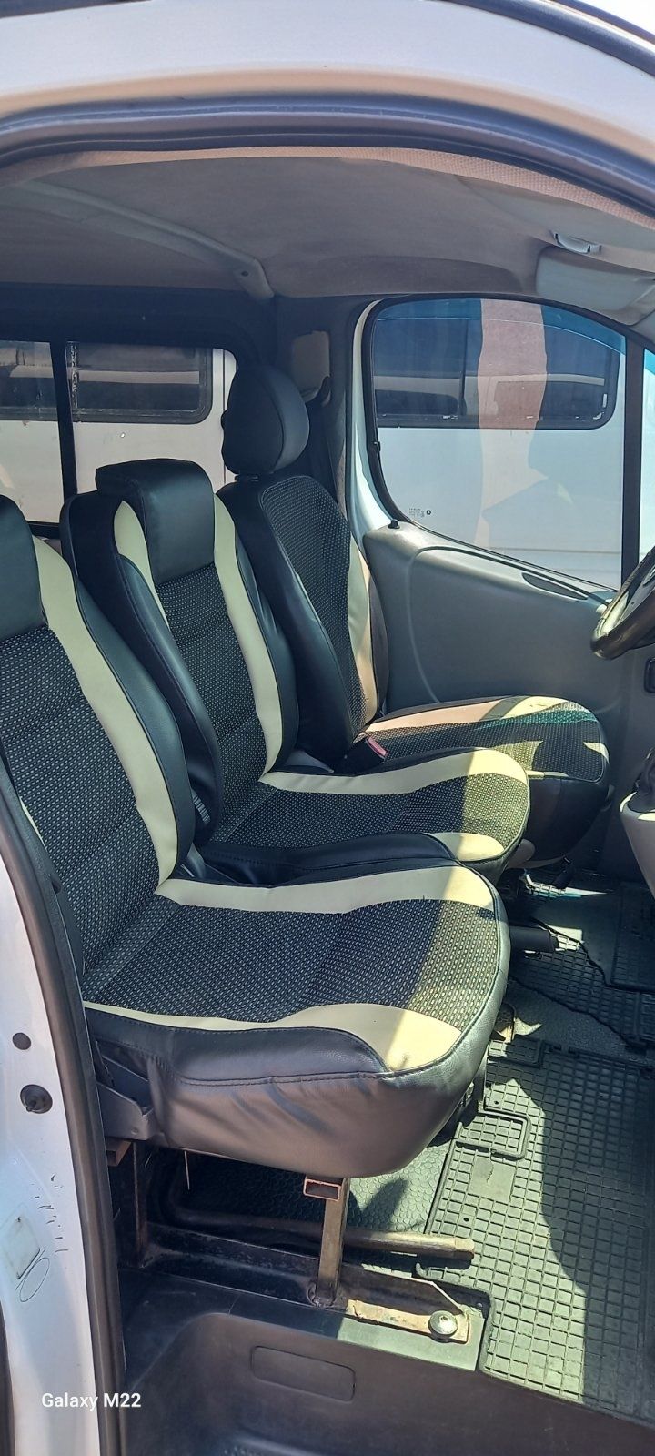 Продам Opel Vivaro