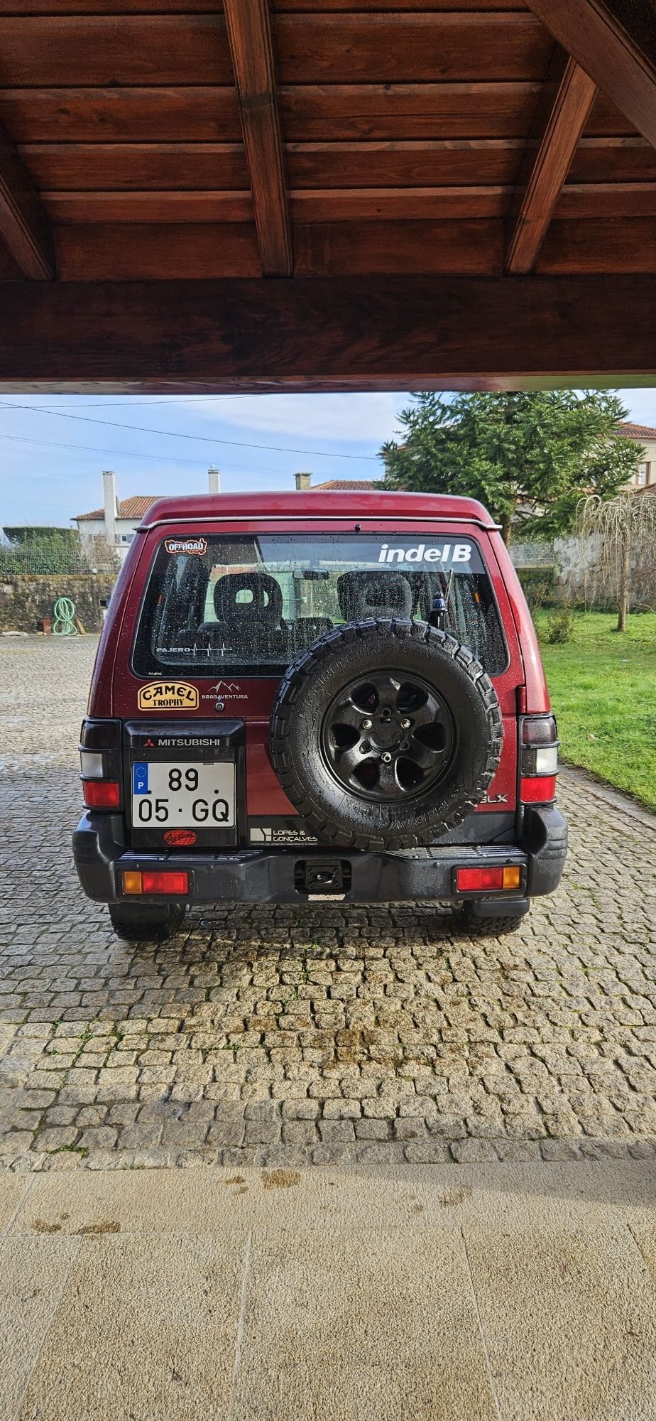 Mitsubishi Pajero 2500 longo