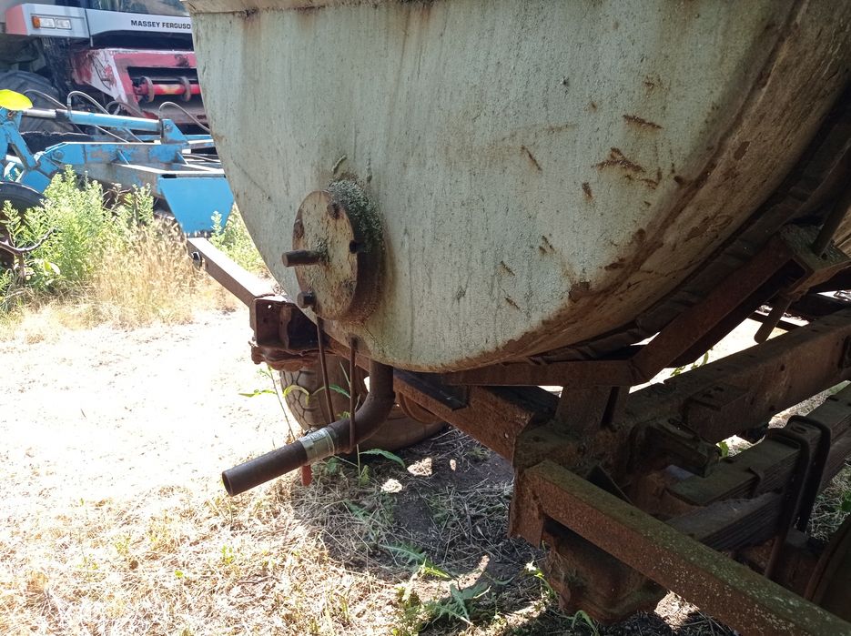 Бочка 3 куб  КРН 6 БДТ- 3