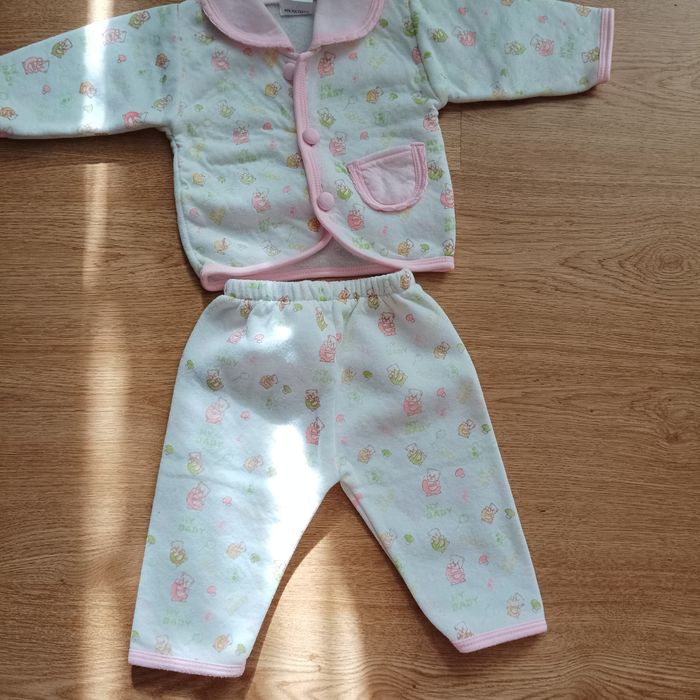 100* Kaftanik i 3 pary spodenek dla dziecka rozmiar 68-74