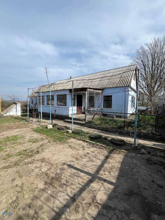 Продам охайний будинок у передмісті, с. Баловне. Чудовий варіант для т