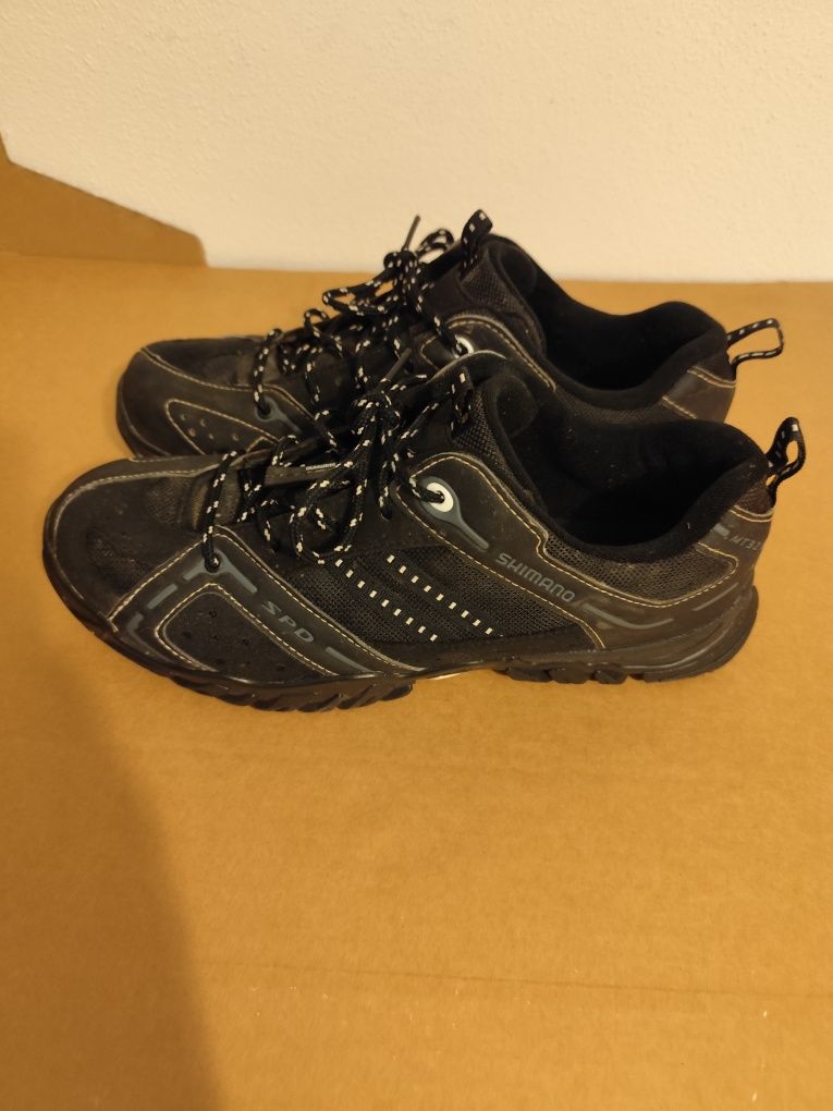 Sapatos encaixe Shimano mt32