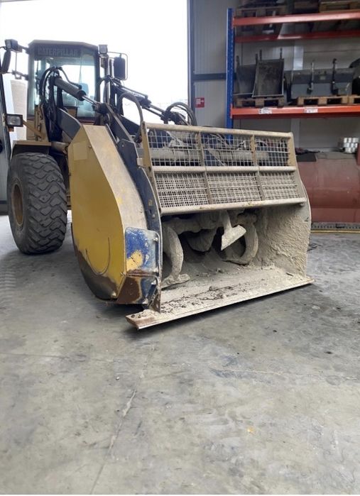 Łyżka do mieszania betonu Warzee Typ BB 1010  rok 2009 Sprowadzona