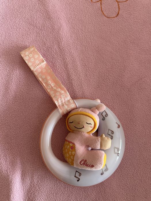 Meia lua Chicco com luz e música