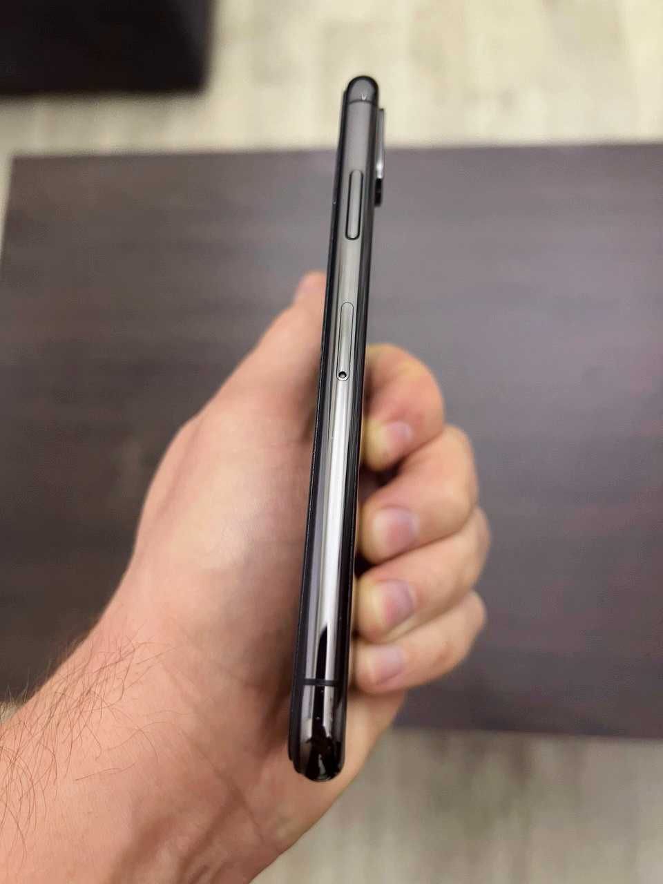 iPhone X 64GB – легенда, которая ищет нового хозяина!