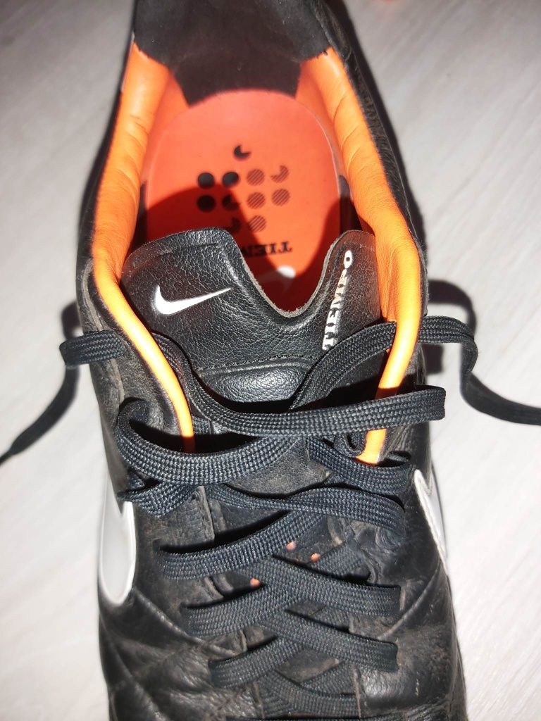 Korki nike tiempo legend IV profesjonalne lanki rozmiar 40