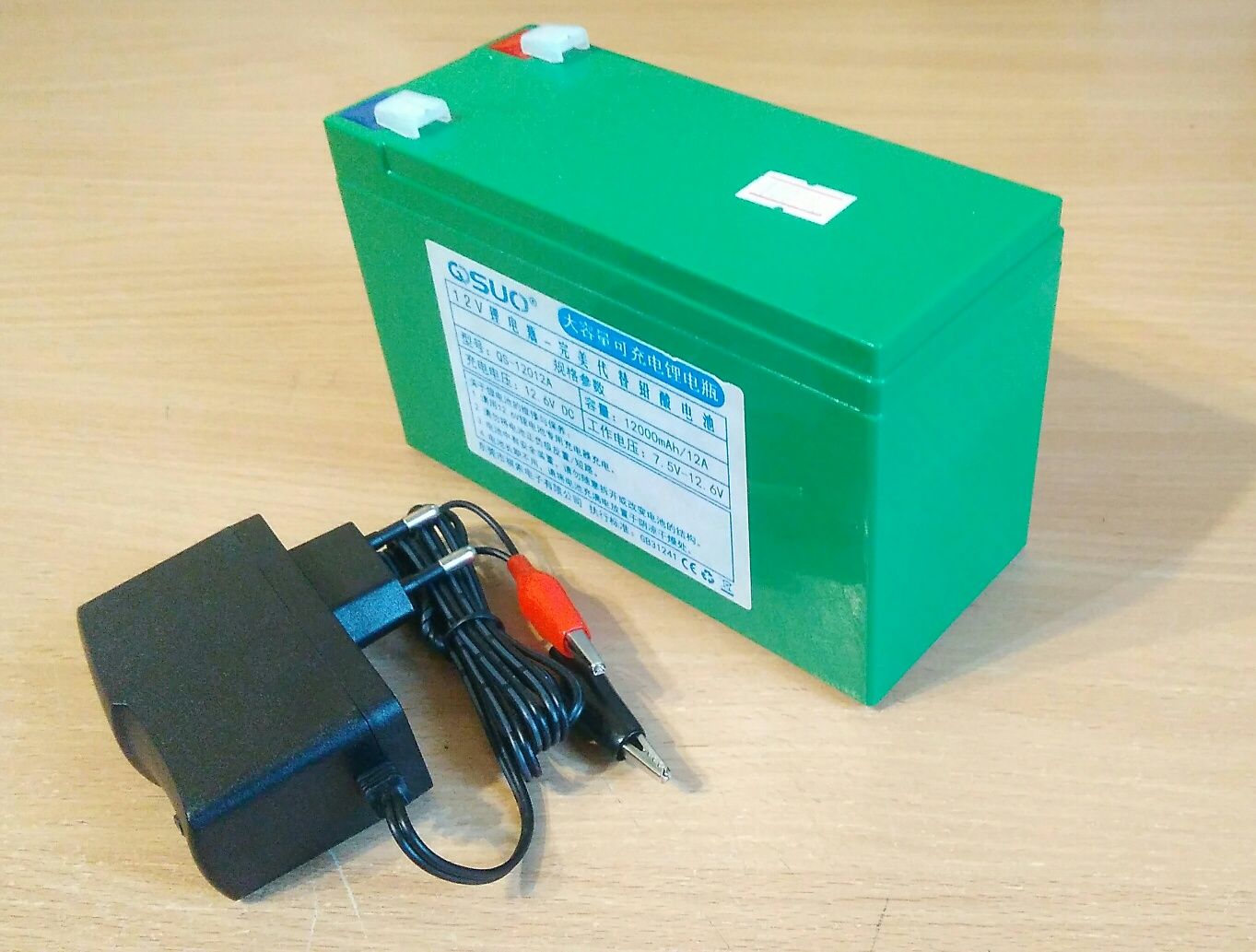 Литий-ионный аккумулятор от 6 до 21 Ач 12 В с зарядным для эхолотов