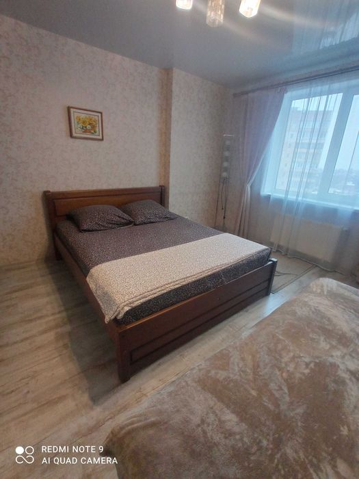 Квартира на добу в новобудові недалеко від аеропорта, платна стоянка