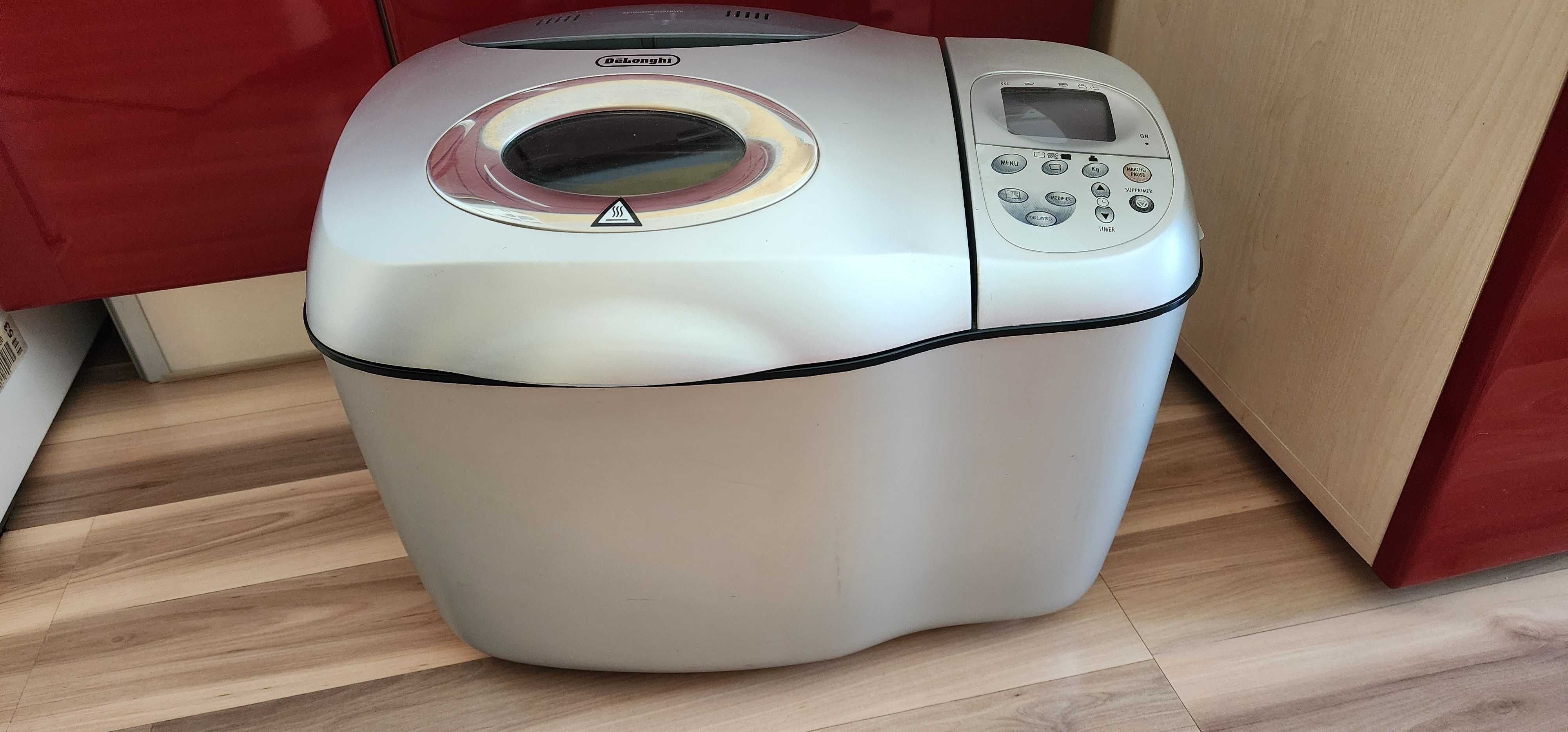 Хлібопічка DeLonghi BDM 125 S