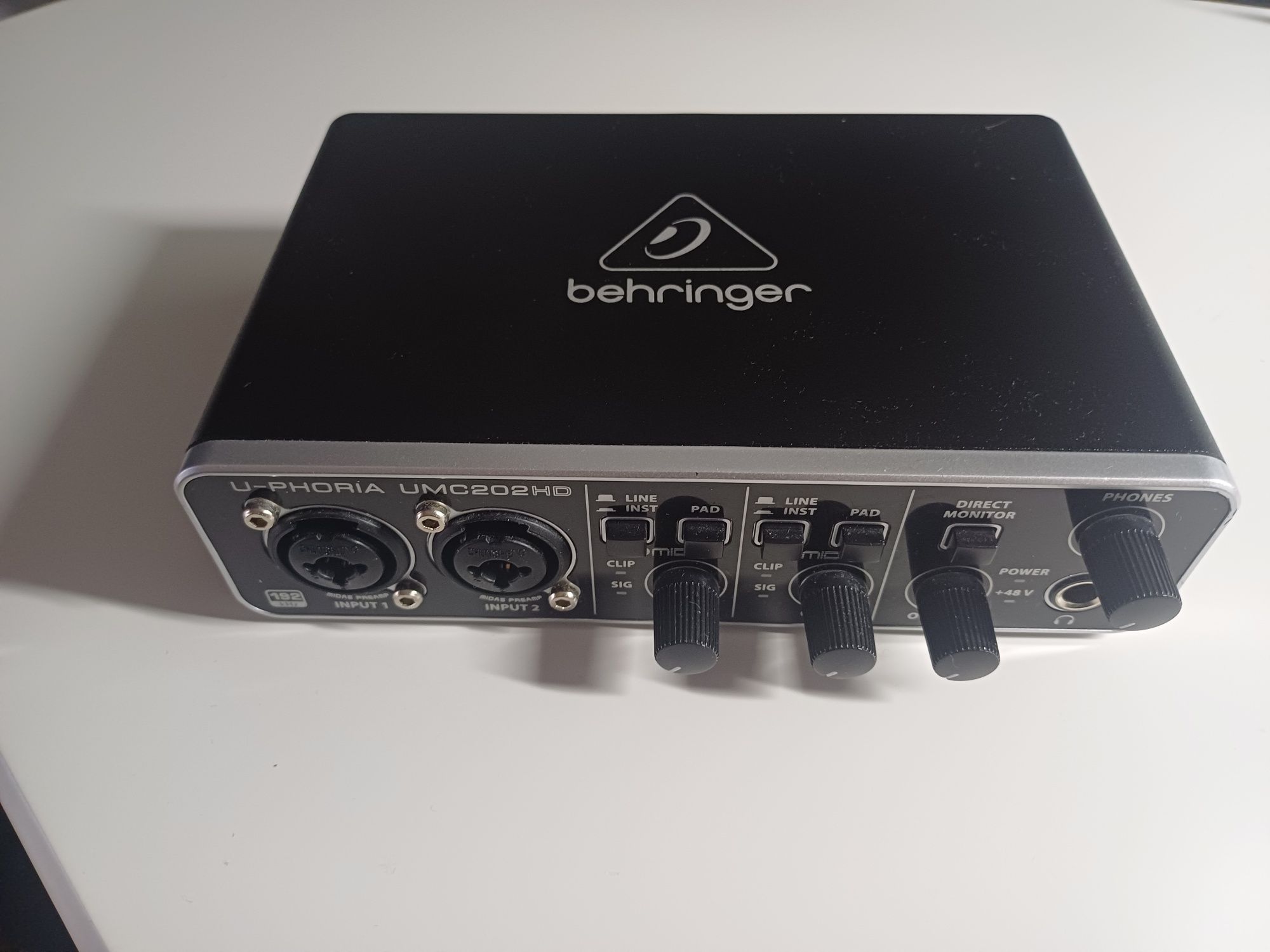 Interfejs audio Behringer UMC202HD