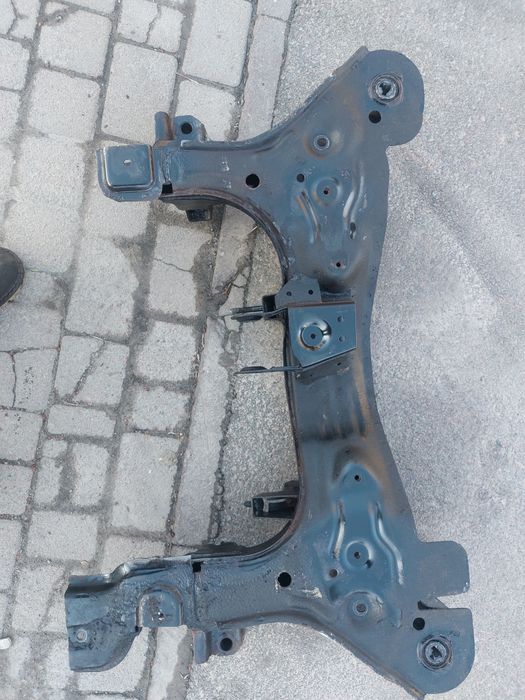 Підрамник , передня балка шевролет лачетті , нубіра