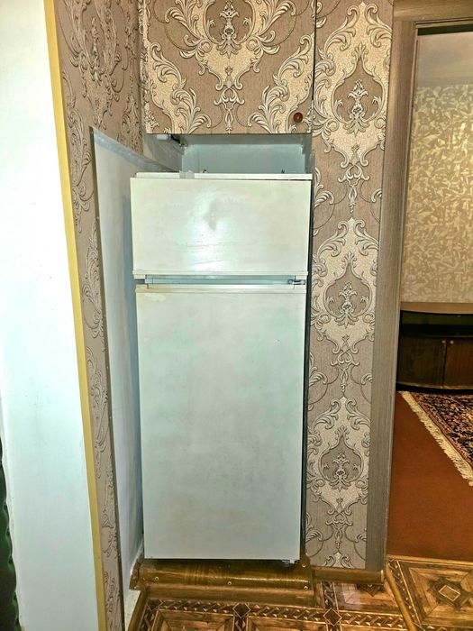 двох кімнатна квартира ПІВ-ЗАХІД меблі та побутова техніка. Валєріч