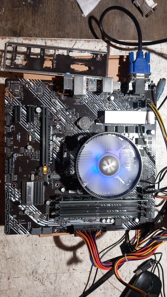 Płyta główna asus Prime b450 m-a ll 4gb ddr athlon 3000g am4