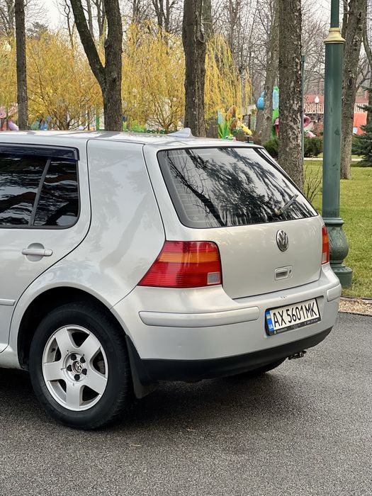 Продам Volkswagen Golf 4