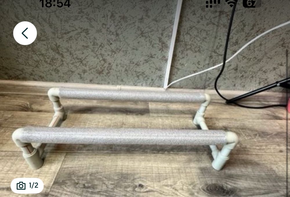 Підставка для рибацького кораблика