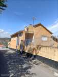 Moradia T5 para venda