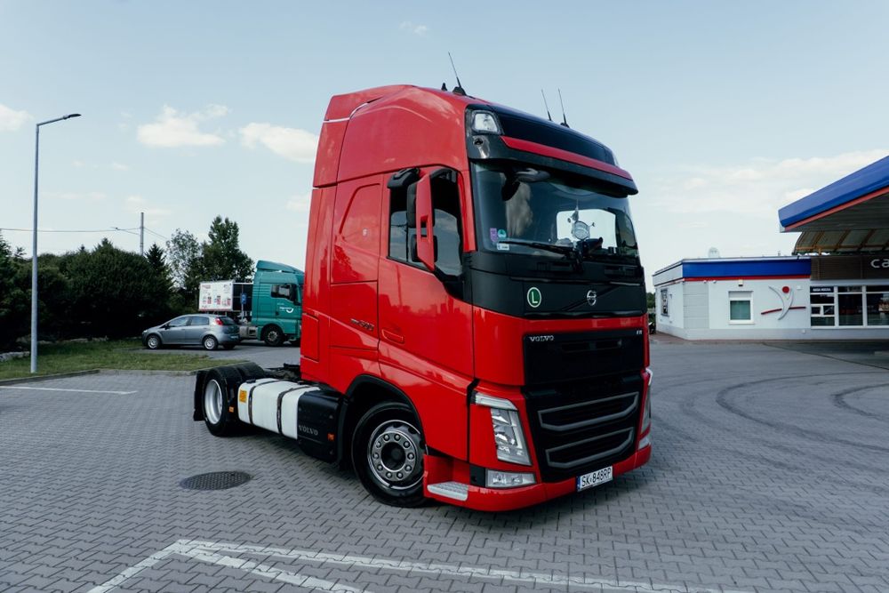 Sprzedam Volvo FH4 500 Low Deck (MEGA)