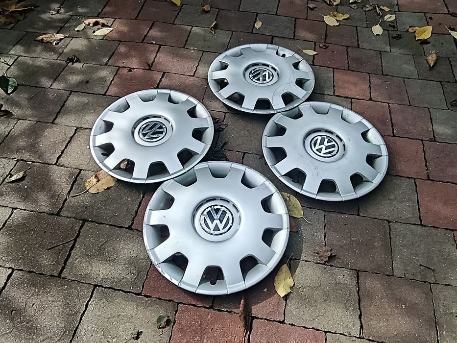 Ковпаки на гольф 4 на 14R.