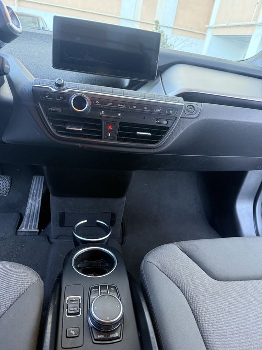 Продам BMW I3 2017 33KWT