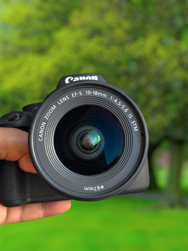 Canon Eos 1500D WiFi/24Mp com lente 10-18mm
