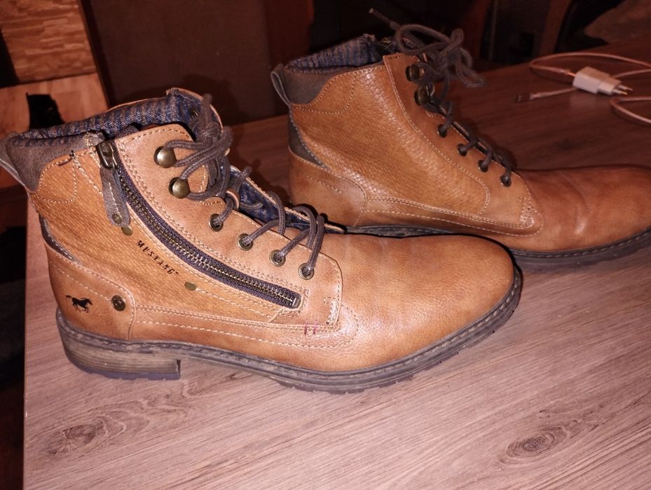 Męskie buty Mustang