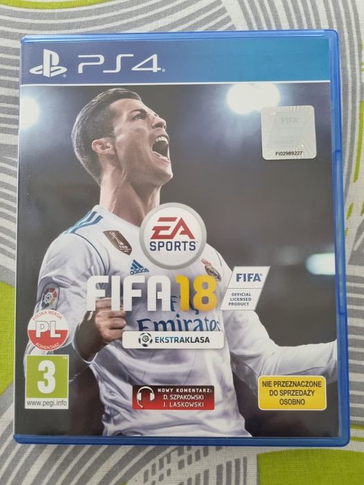 Gra FIFA 2018 na PS4