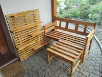 ZESTAW Drewniana ławka ogrodowa z podnóżkiem i zabudowa z półkami
