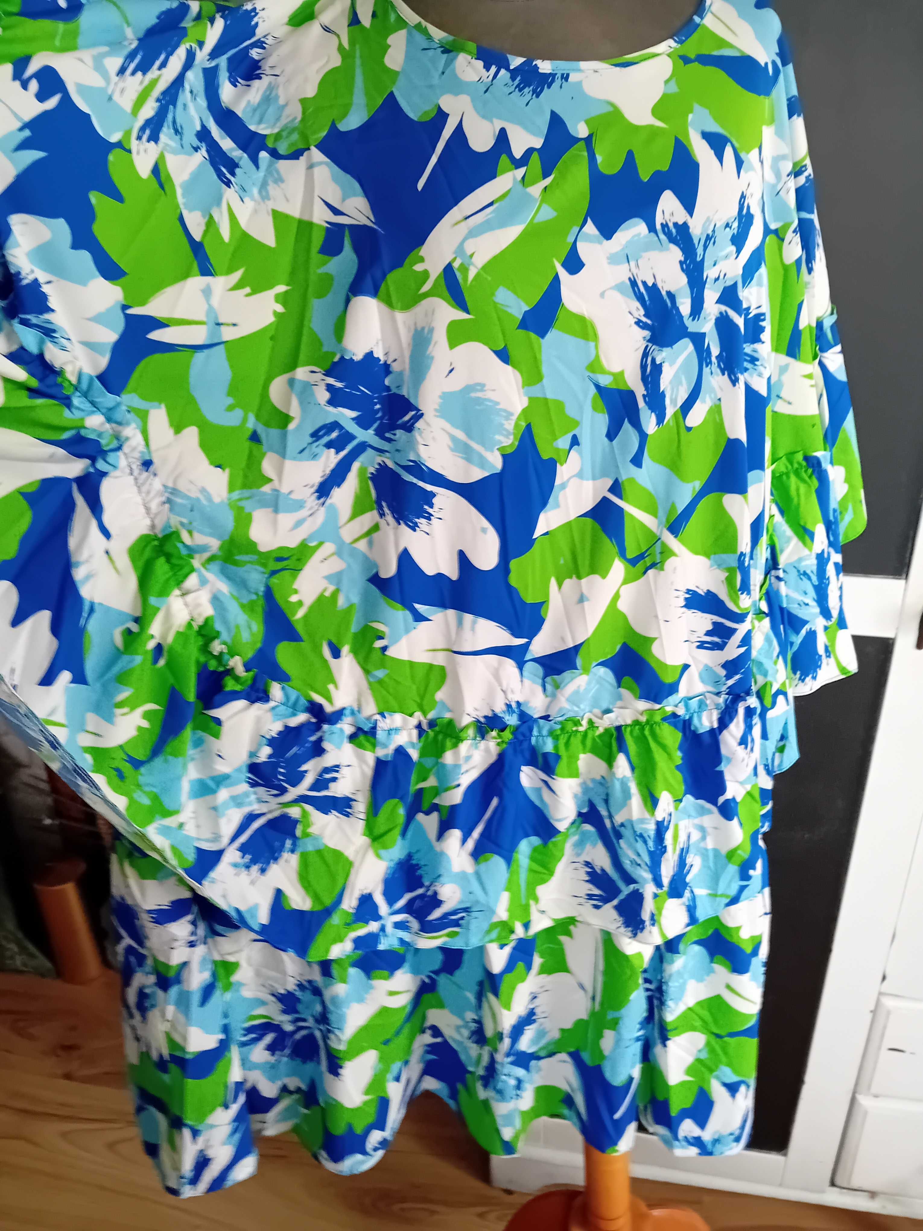 Sukienka print kwiaty