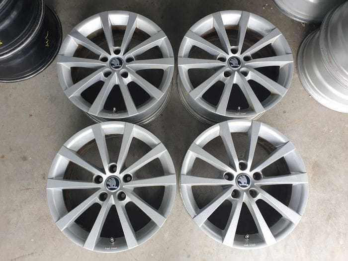 Alufelgi Skoda 17" 5x112 Octavia III IV VRS SuperB Karoq Scout Yeti