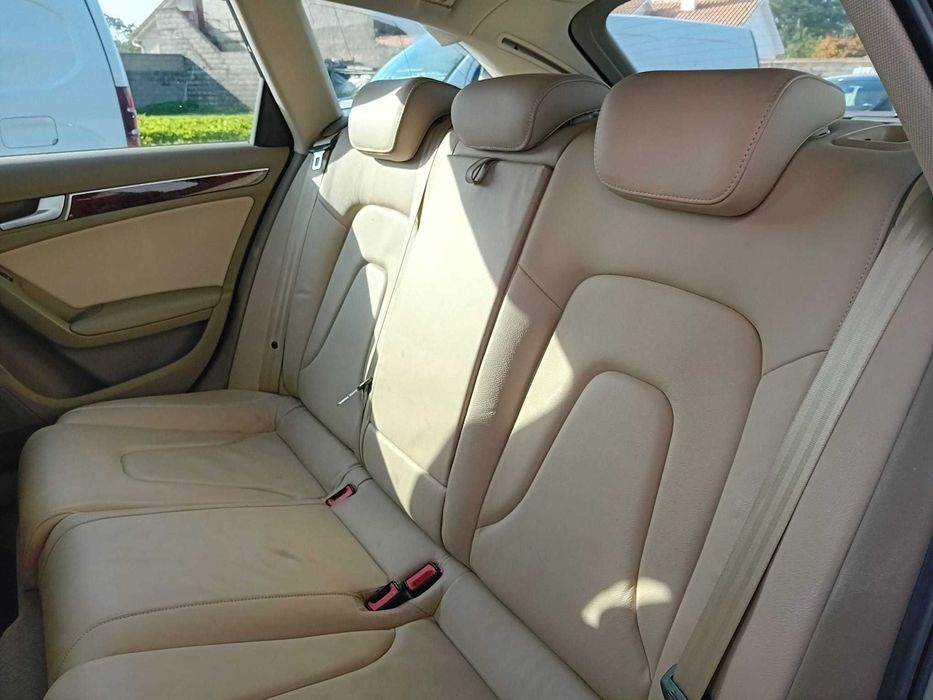 Audi A4 Avant 2.0tdi quattro (peq. sinistro) BLACK FRIDAY–28/11 a 2/12