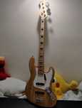 gitara bassowa custom