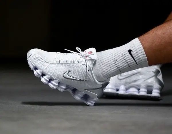 ‼️БЕЗ ПРЕДОПЛАТ‼️41-45 Nike Shox TL white metallic silver / TN dawn dn