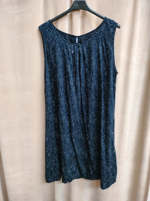 Sukienka wiskozowa r.44 nowa bez metki Carry