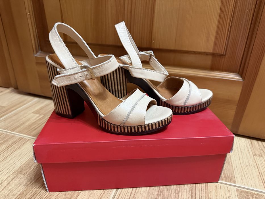 Босоніжки Pera Donna 38р.