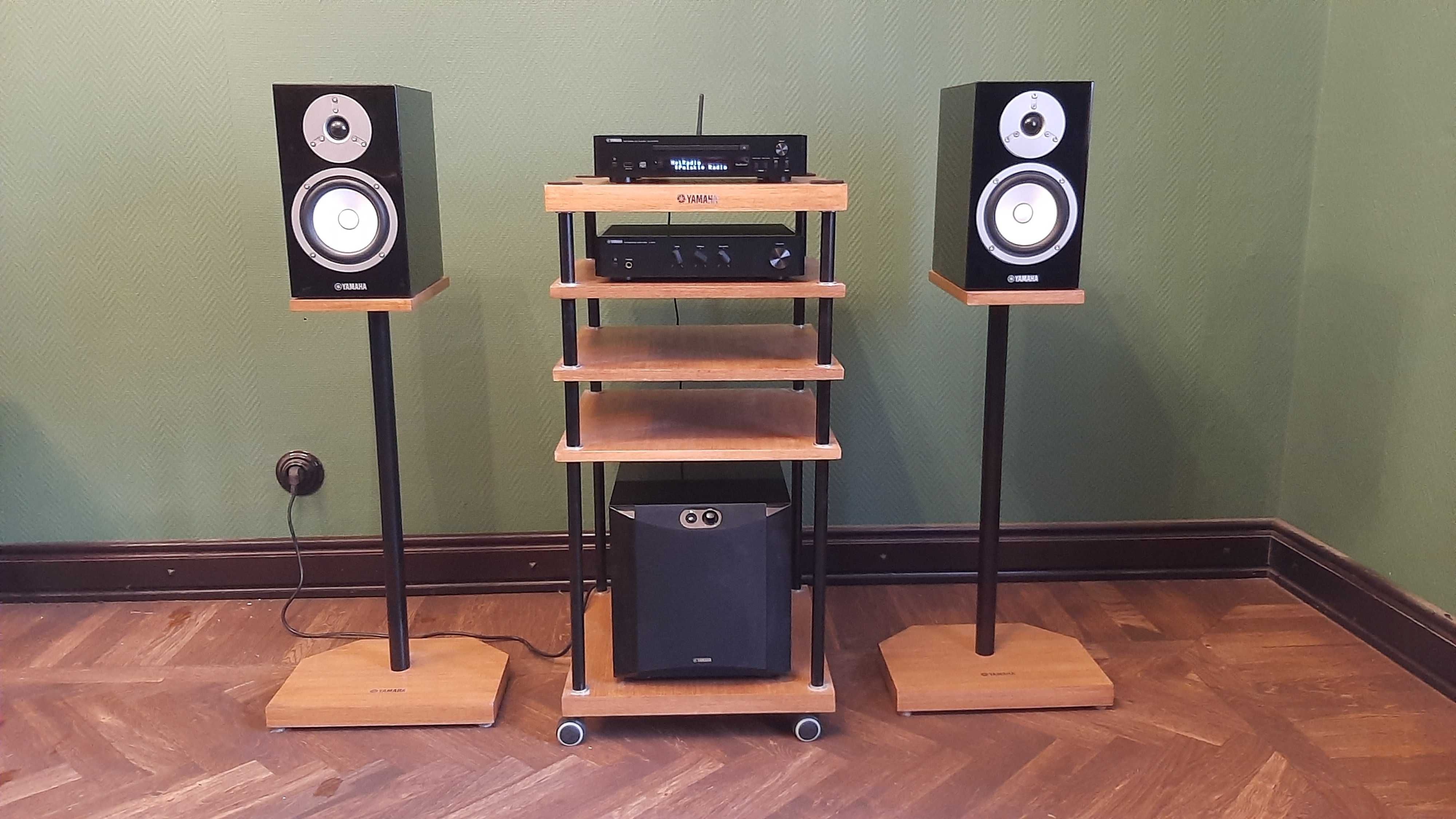 Wieża Yamaha MCR-N670D A-670+CD-NT670D+ subwoofer Yamaha NS-SW200