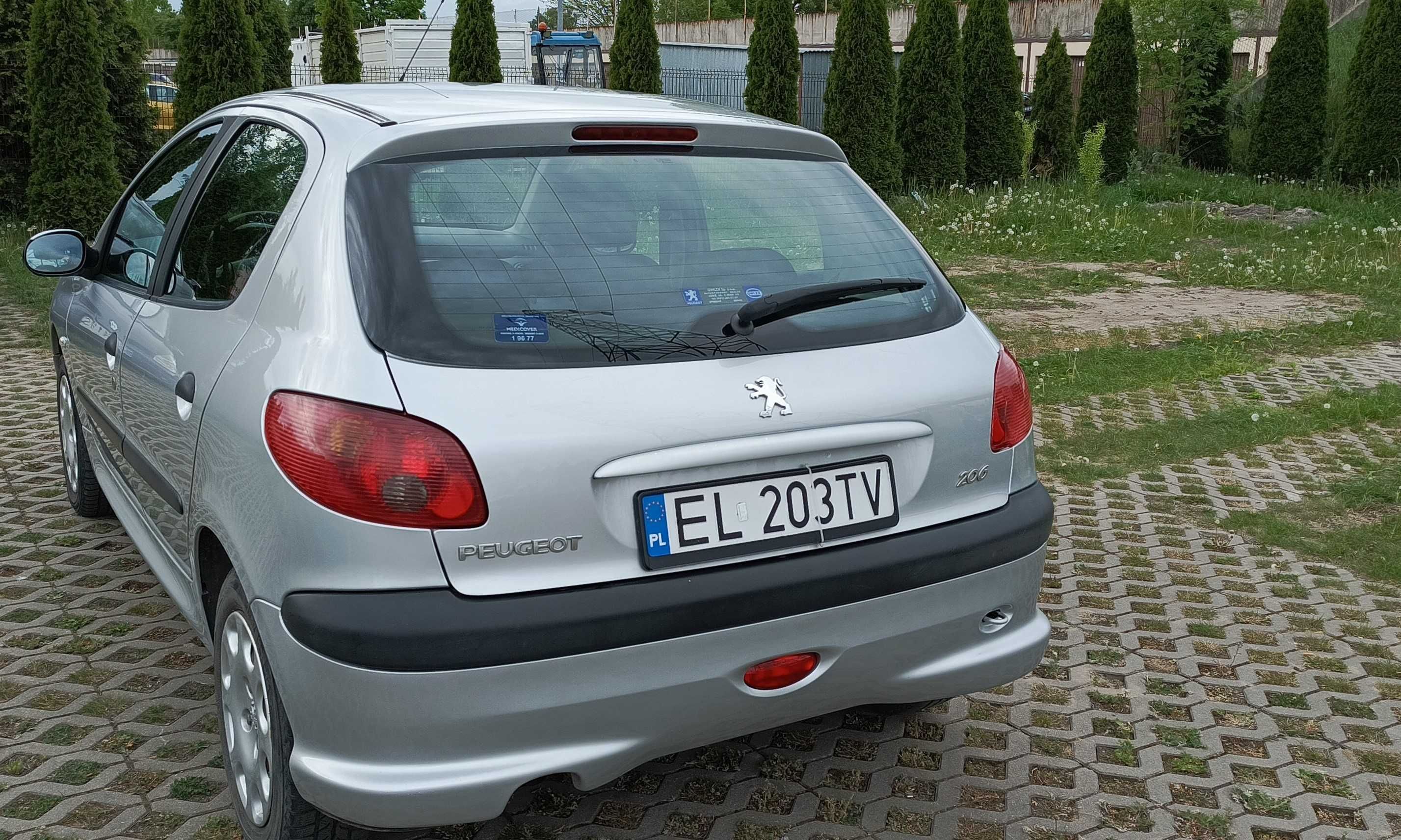 Sprzedam Peugeot 206