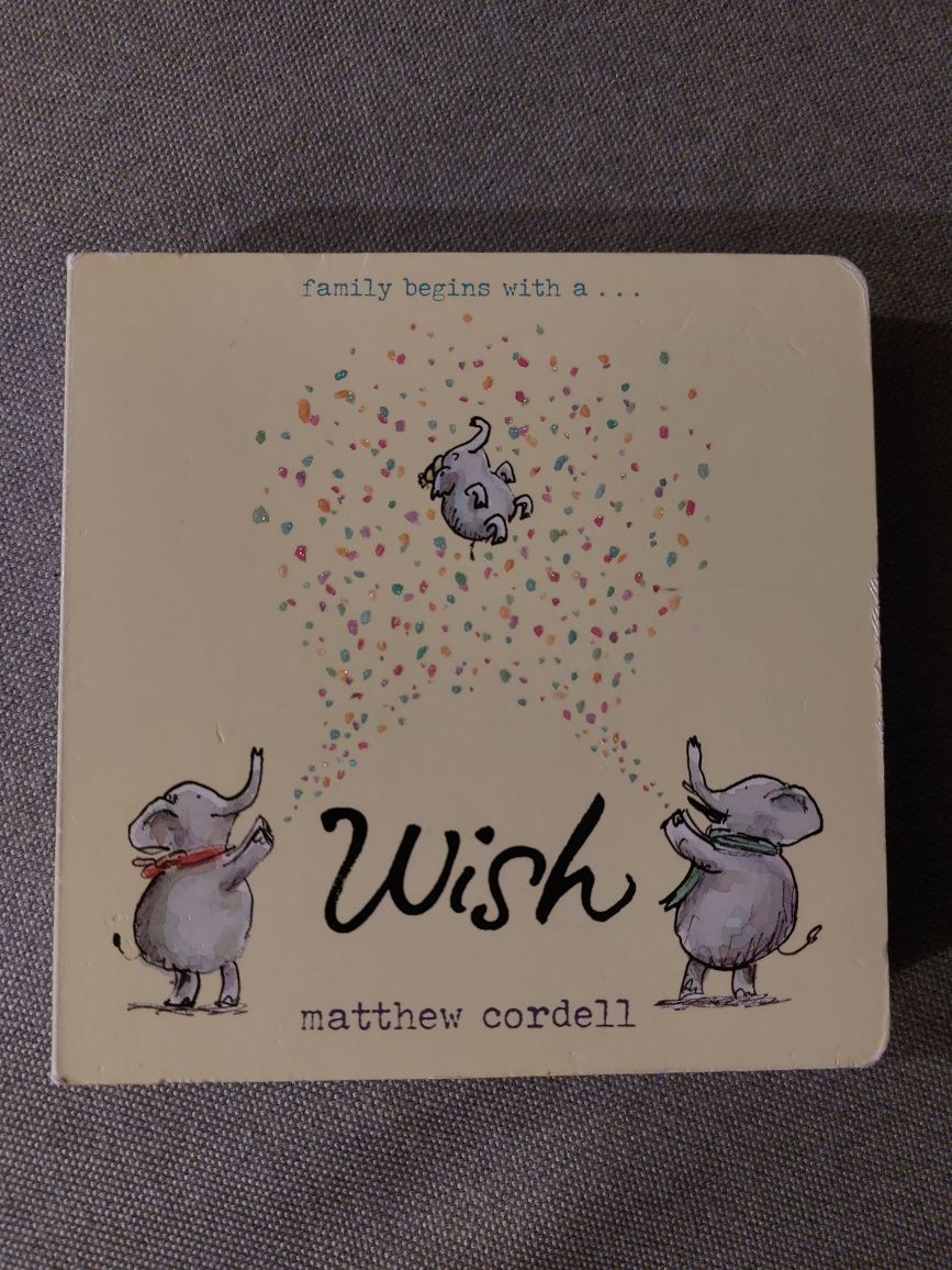 "Family starts with a wish" książka po angielsku dla dzieci