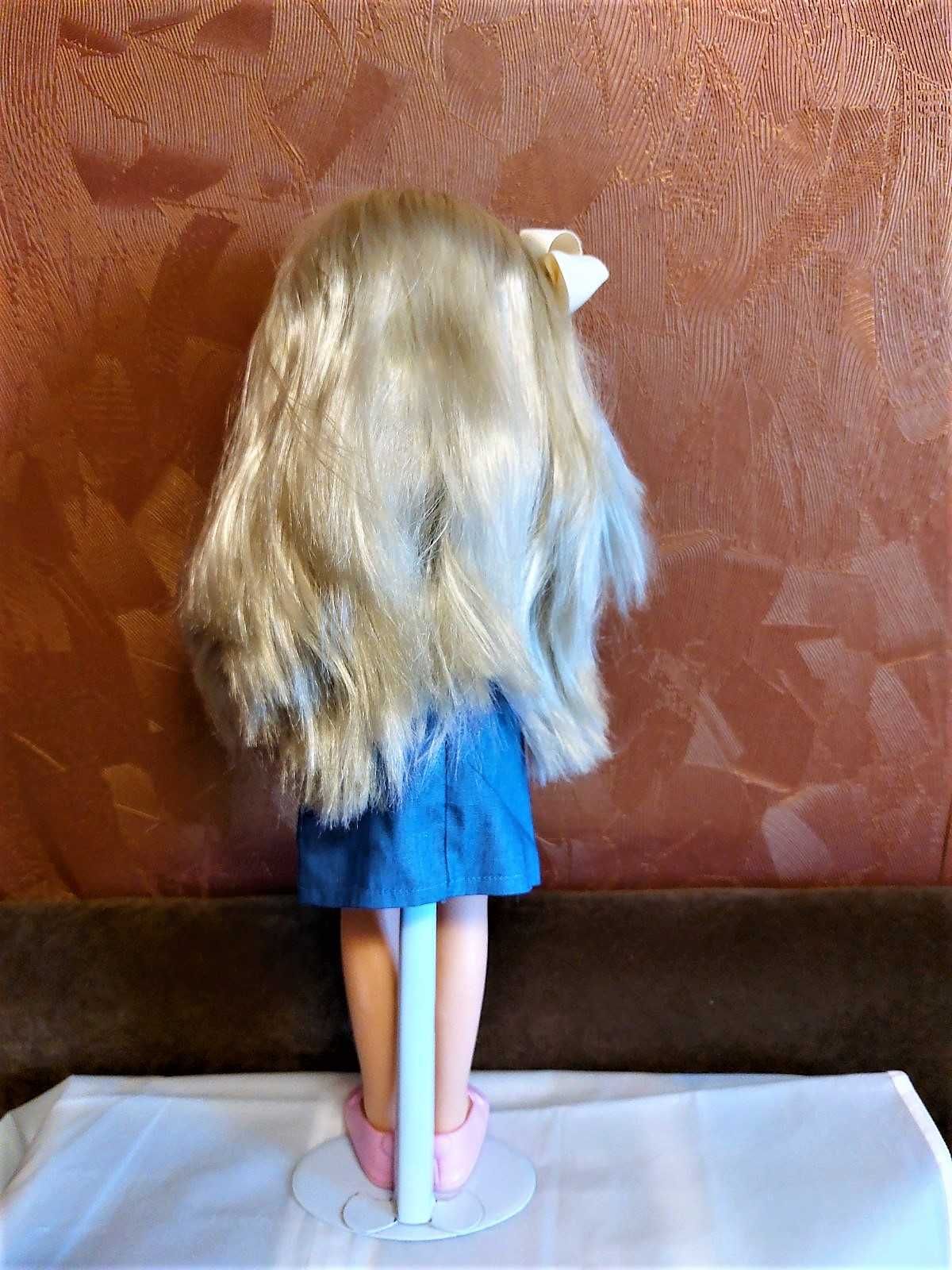 Интерактивная говорящая кукла "Зови меня» Хлоя".