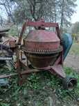 Betoniarka 250l,  duża