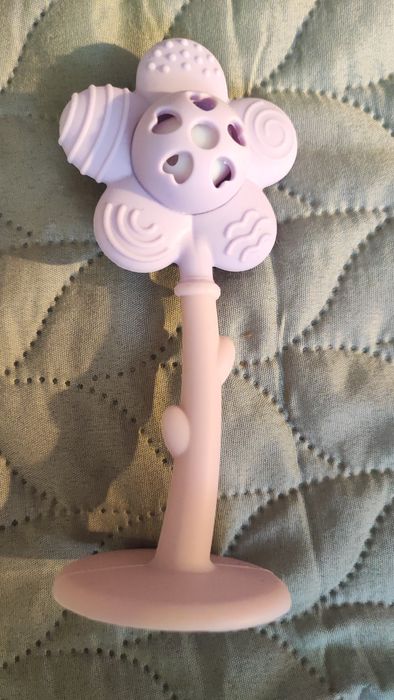 Gryzaki silikonowe grzechotki